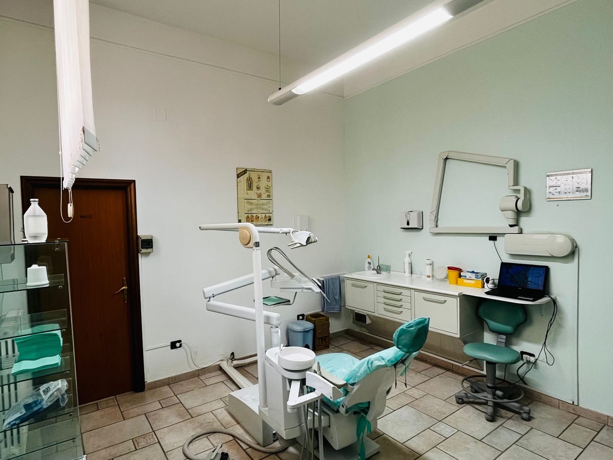 Sala operatoria secondaria Studio Dentistico Caforio - Francavilla Fontana